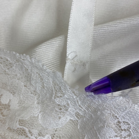 Vintage White Slip Dress with Lace size 14B - Picture 9 of 11